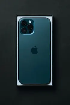 Iphone 12 — iPhone 12