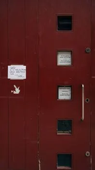 izvršenje — принудительное взыскание
