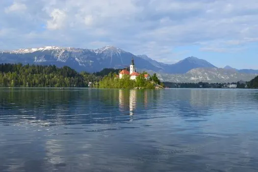 Slovenija — Словения