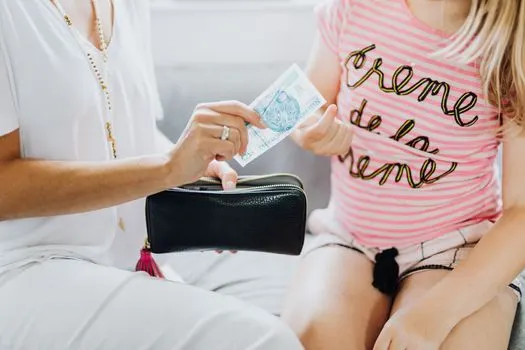 Bursaries — Стипендии