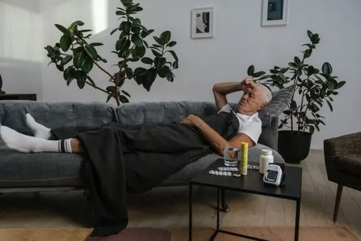 Nije mi dobro — мне нехорошо