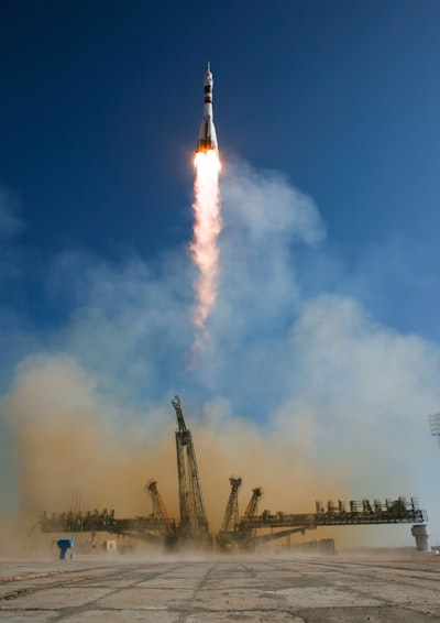 Spacecraft — космический корабль