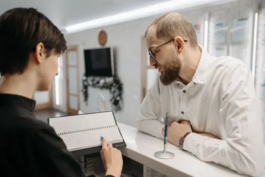 Imate li slobodan termin danas? — есть свободное время сегодня?