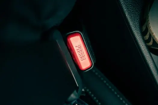 buckle up buddy — Пристегнись, дружище!