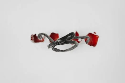 Das Kabel ist gebrochen — кабель переломился
