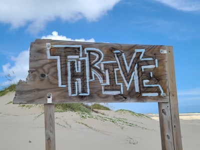 thrive — процветать