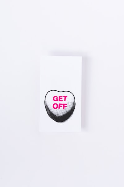 Get off — выходить