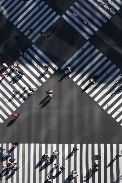 crosswalk — пешеходный переход