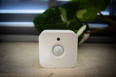motion sensor — датчик движения