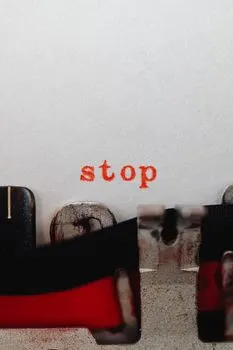 To check oneself — сдерживаться