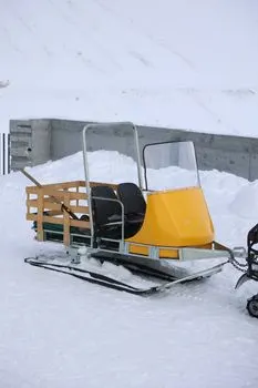 Snowmobile — Снегоход