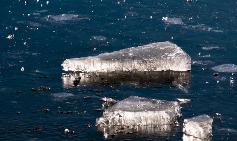 hielo — лед