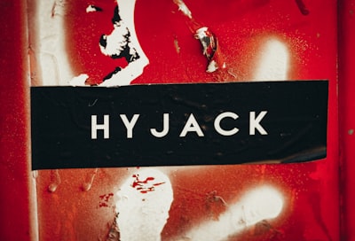 hijack — угнать