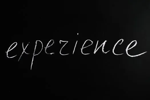 draw on experience — опираться на опыт