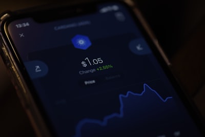 To charge interest — начислять проценты