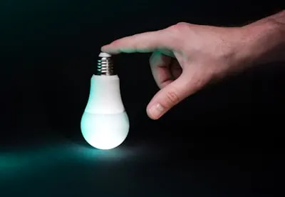 efficiently — эффективно