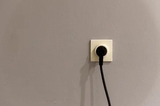 Stecker — штепсельная вилка
