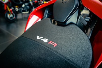 Grab a comfy seat — устраивайтесь поудобнее