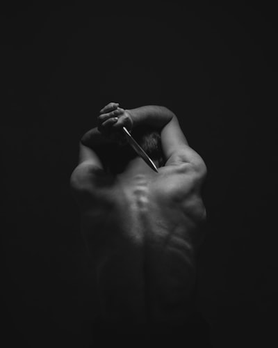 Stab — ударить ножом