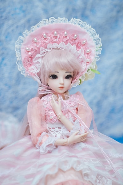 doll — кукла