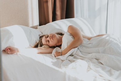 Got out of bed — встал с постели