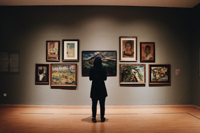 galeria — галерея