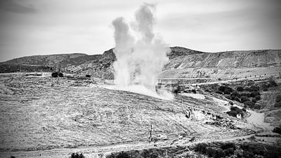 Billowing from the — клубящийся из