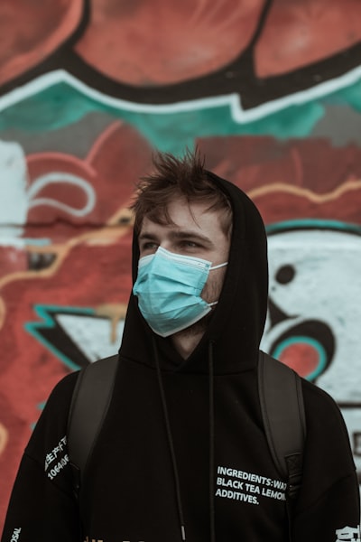 Stink — вонять