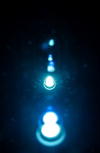 flares — сигнальные ракеты