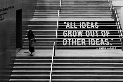 Obsessed with an idea — одержимый идеей