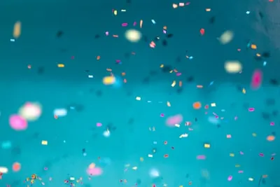 celebratory — праздничный
