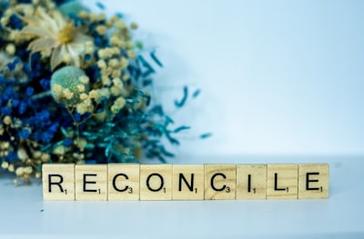reconcile — мириться