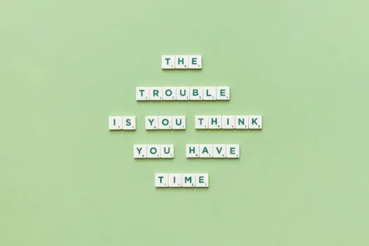 I lack time to think — У меня нет времени на размышления.