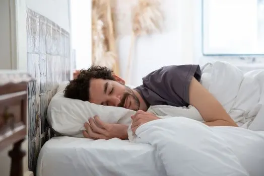 to sleep for a new day — восстанавливаться