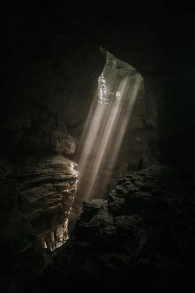 Cavern — большая пещера