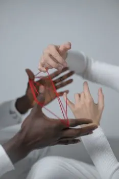 Close-knit — Тесно сплоченный