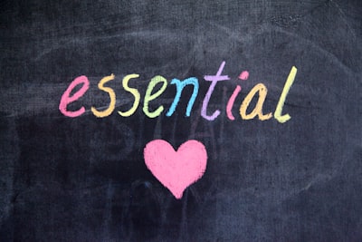 essentiel — необходимый