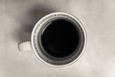 Sipped coffee slowly — медленно потягивал кофе