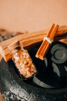 Myrrh — Мирра
