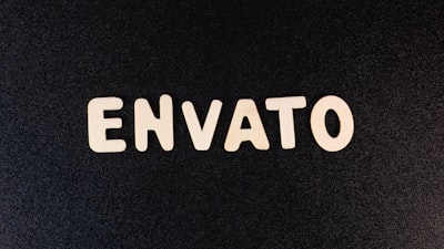 To equivocate — увиливать