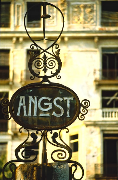 assign — поручать