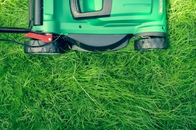 Lawnmower — газонокосилка