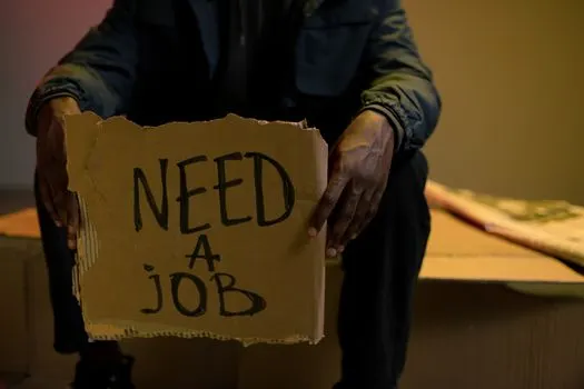 Low rate of unemployment — Низкий уровень безработицы