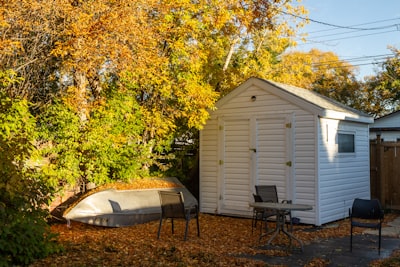 shed — сарай