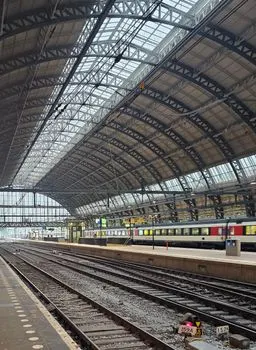 Hauptbahnhof — центральный вокзал