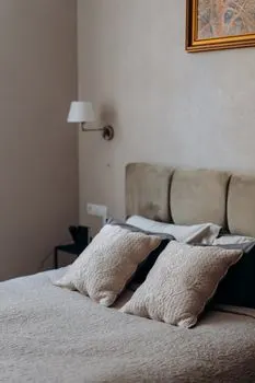 Bedspread — Покрывало