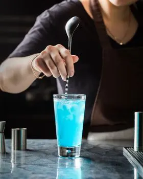 Stirring drinks — Перемешивание напитков