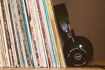 Écouter de la musique — слушать музыку
