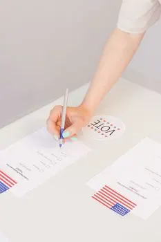 voted — Проголосовал