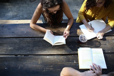 Book club — книжный клуб